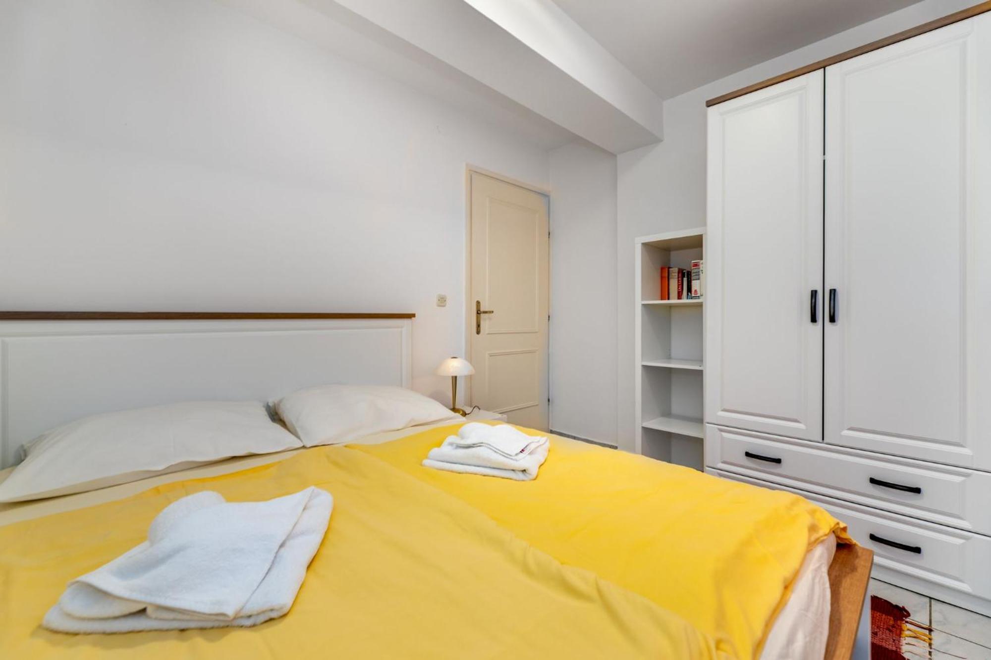 Apartments Oleander Kricin Baška Exterior foto